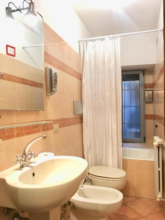 Apartment On The Corner With Piazza Duomo Milan Italy